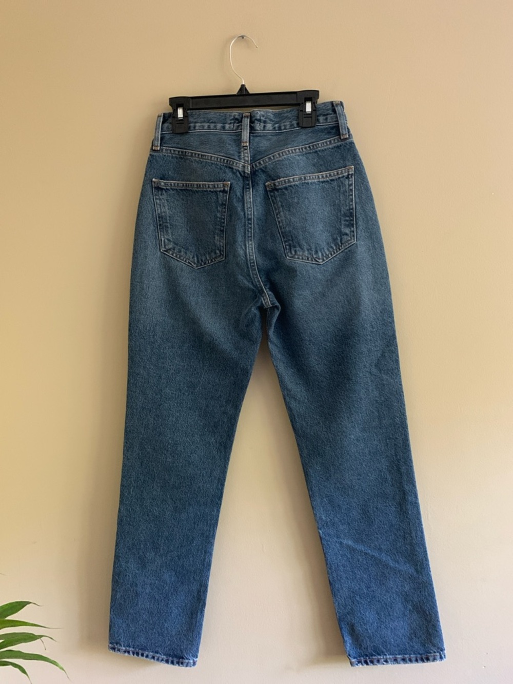 AGOLDE Lana Mid-Rise Straight Leg Jeans in Sphere wash - Picture 6 of 10